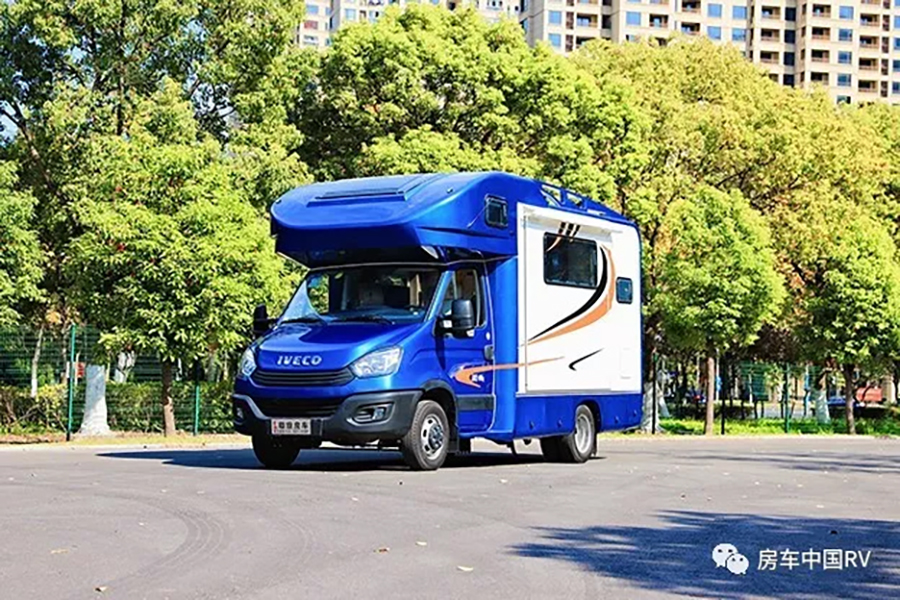 6406J2E32A7 拷贝.jpg